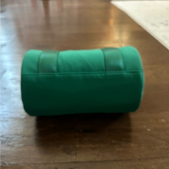 Lululemon- Nylon Mini Barrel Duffle Bag 5L-Cascadia Green -NWT - Picture 9 of 14
